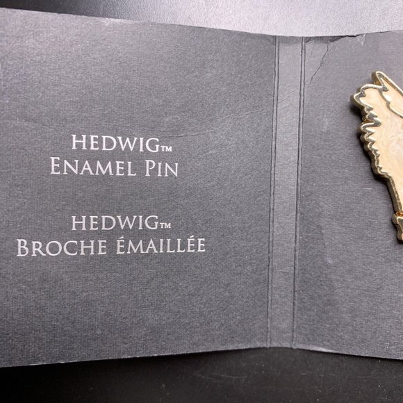 Harry Potter Hedwig Pin Loot Crate Exclusive Enamel Snowy Owl - Picture 3 of 6